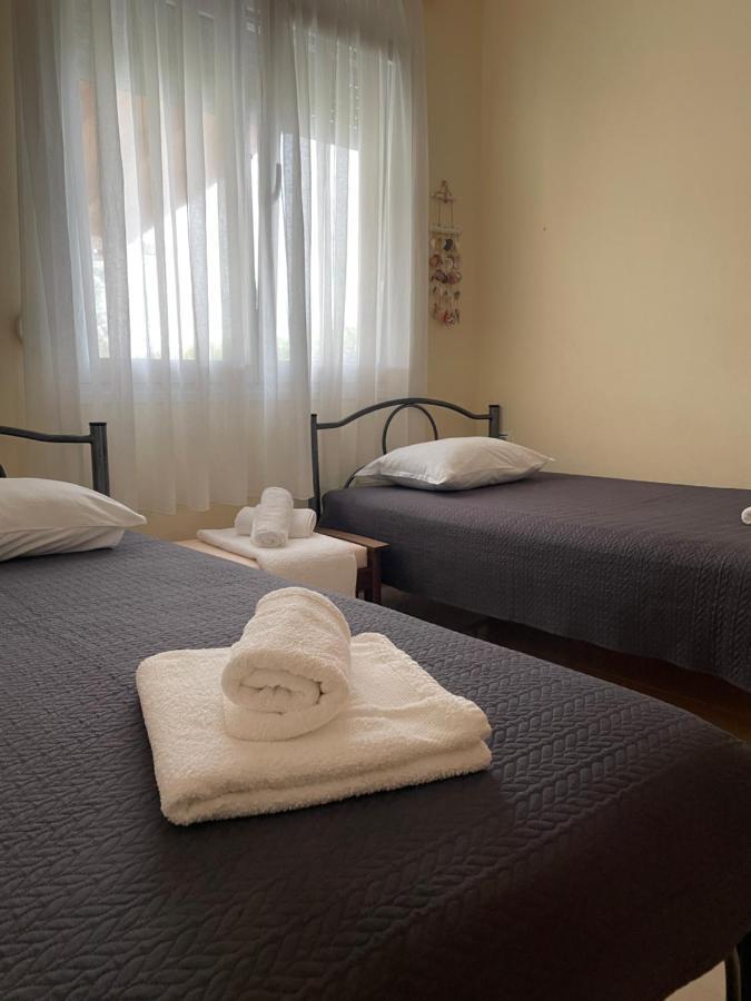 Seaside House Villa Karianí Buitenkant foto